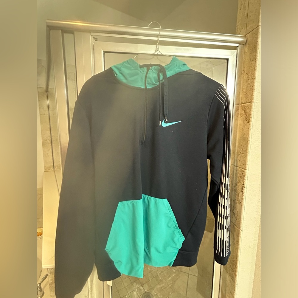 Nike hoodie